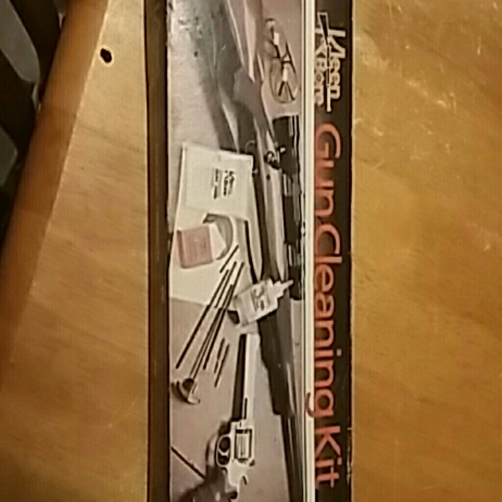 Gun cleaning kit